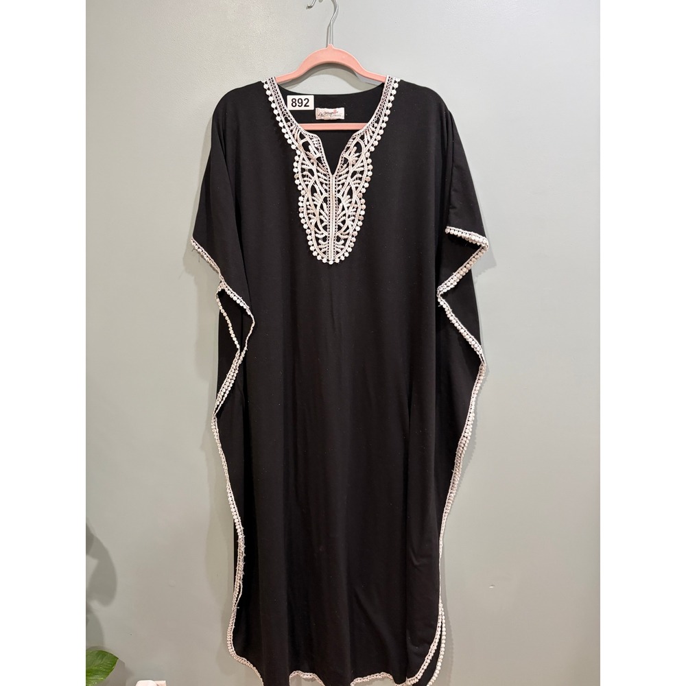 La Marquise Lingerie Black Kaftan Gown White Crochet Lace Trim V-Neck One Size